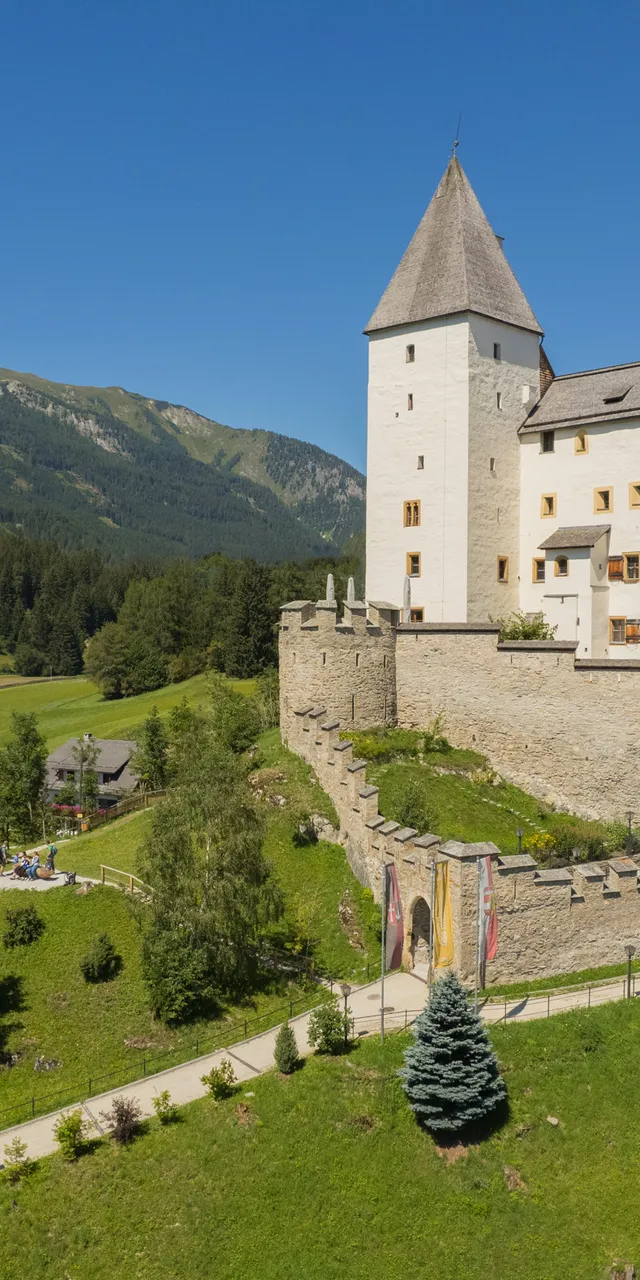 Lungau_Zentrum_Kirchlicher_Macht__2_.jpg