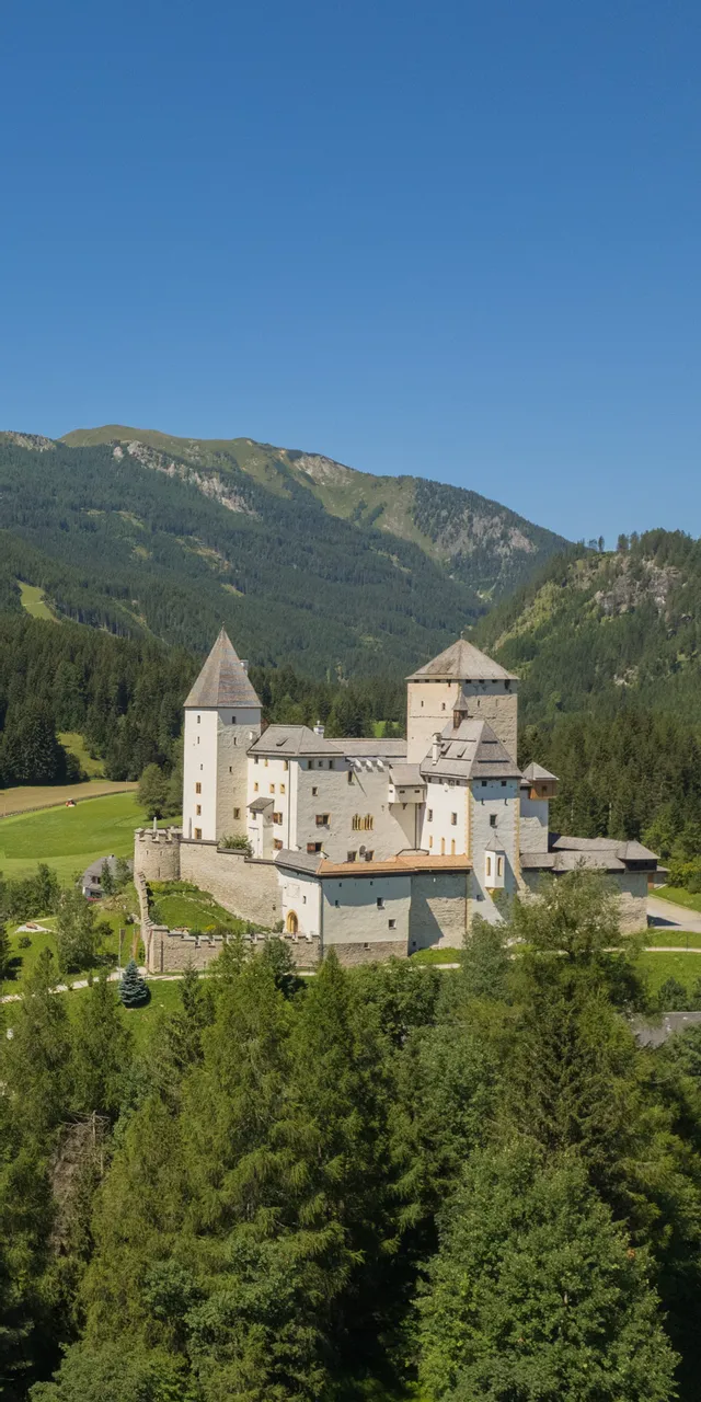 Lungau_Zentrum_Kirchlicher_Macht__7_.jpg